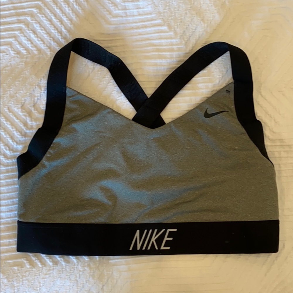 Nike bra - never worn